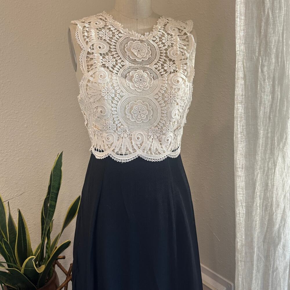 Susan Roselli for Vijack Women's 4 Dress Black White Crotchet Lace Vintage 80s